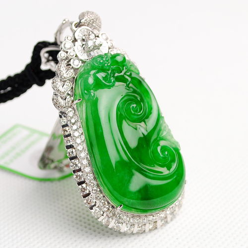 翡翠真假分不清？華德防偽教您科學鑒別真偽