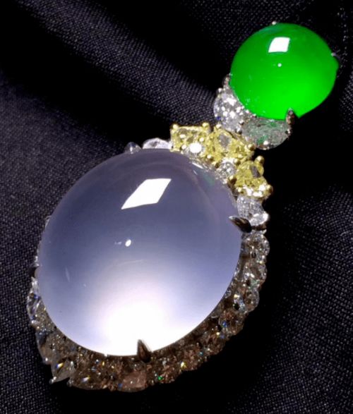 翡翠為什么受人喜愛(ài)？這些美好之處，讓人心動(dòng)不已